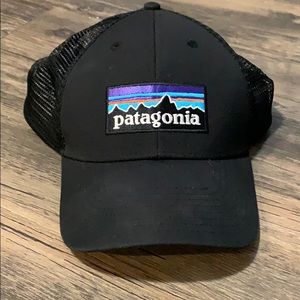 Black Patagonia hat